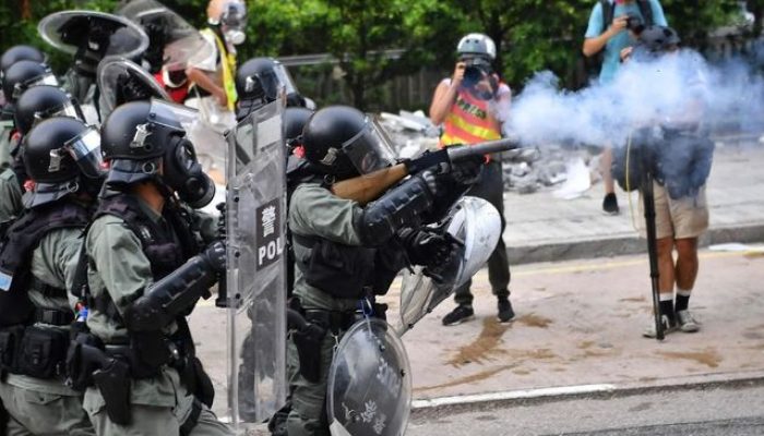 Mohon Doanya, Jurnalis Peliput Demo Terancam Buta Permanen