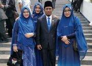 Ajak 3 Isrtinya ke DPR, Lora Fadil Ingin Beri Teladan yang Baik