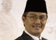 Guru Besar dan Dosen FHUI Peroleh Bintang Tanda Jasa dan Kehormatan dari Negara