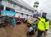 Pemkot Depok Mulai Bantu Logistik ke Korban Banjir