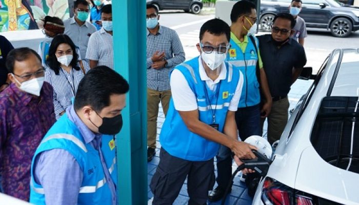 Mantap, Pengguna Kendaraan Listrik Dapat Diskon 30% Dari PLN