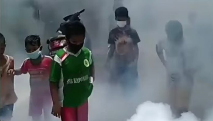 Viral! Bocah Depok Bermain Asap Fooging
