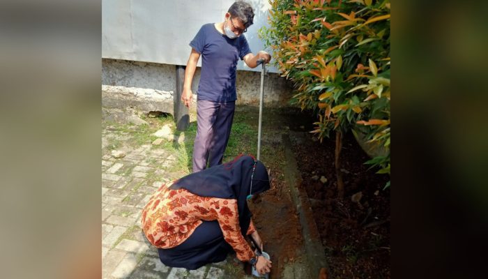Kelurahan Kalibaru Depok akan Buat 2000 Lubang Biopori