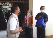 IBH Bagikan 100 Paket Sembako Kepada Warga Terdampak Pandemi Covid-19