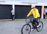 Jaga Kekompakan, Wali Kota Depok Gowes Bareng Jajaran