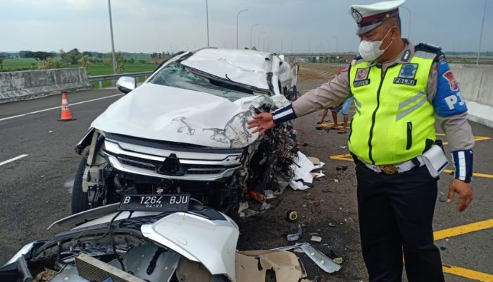 Innalillahi, Vanessa Angel dan Suami Alami Kecelakaan Hingga Tewas