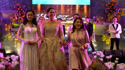 Trend Gaun Pengantin 2022, Malathi Usung Elektric Pastel