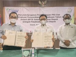 BPJS Ketenagakerjaan Depok Serahkan SKK dan Perpanjangan PKS dengan Kejari