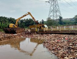 DPUPR Depok Normalisasi Kali Pesanggrahan