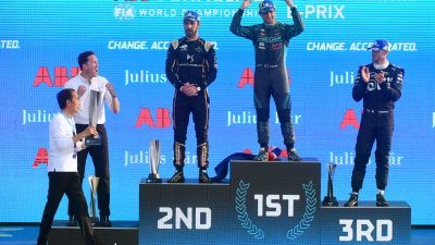 Jokowi: Formula E Ajang dan Tontonan Masa Depan