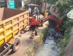 DPUPR Depok Normalisasi Saluran di Pangkalan Jati