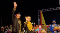 Wali Kota Kenalkan Batik Khas Depok dalam Pawai Budaya Nusantara Apeksi 2022