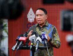 Presiden Terima Menpora di Istana Merdeka