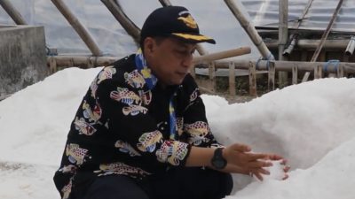 Kualitas Garam Legundi Lampung Premium, LPSPL Serang Bantu Produksi dengan Bangun Rumah Prisma