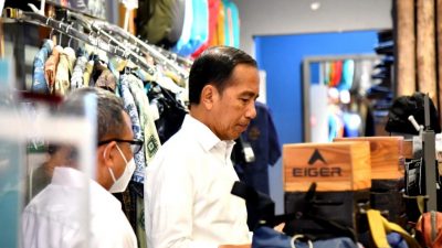 Cek Aktivitas Ekonomi Tanah Air, Presiden Jokowi Kunjungi Pusat Perbelanjaan