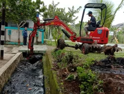 DPUPR Depok Normalisasi Saluran Air Di Kelurahan Pondok Petir