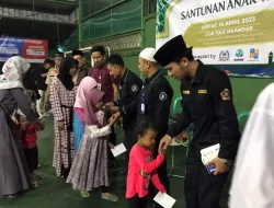 Puluhan Anak Yatim Kelurahan Ratujaya Mendapat Santunan