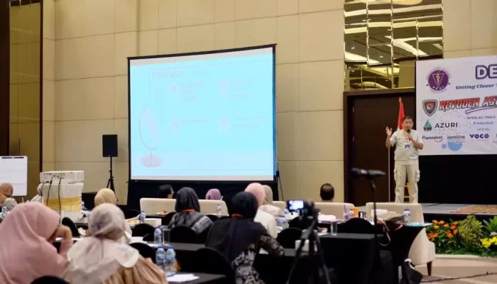 Dokter Gigi Dibekali Wawasan Teknologi di Era Industri 4.0