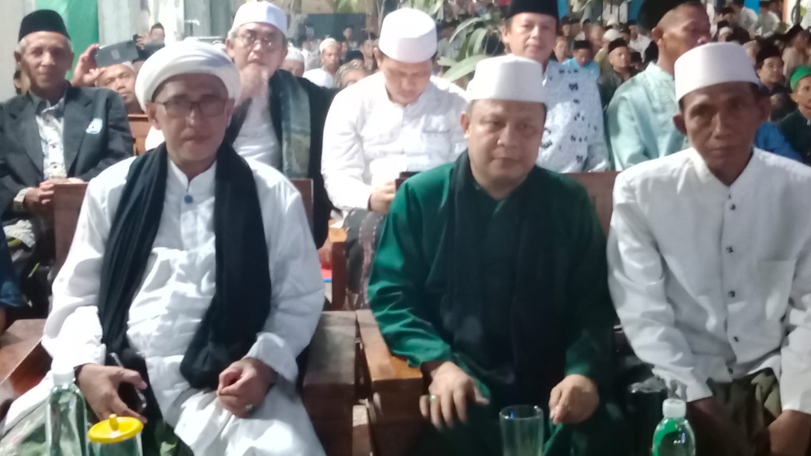 5000 Jemaah Banjir Pondok Pesantren Al Marifah Cirebon, Hadiri Dzikir Manaqib Kubro Syekh Abdul Qodir Jaelani