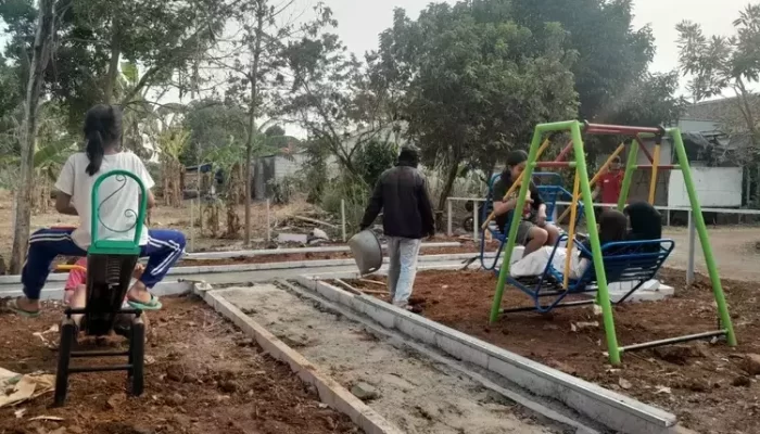 Pembangunan Taman RW 04 Lokasi P2WKSS Duser Segera Rampung