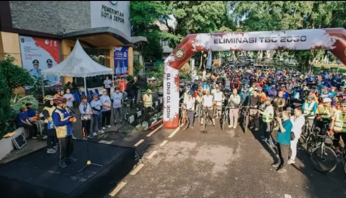 500 Pesepeda Lintas Komunitas Ramaikan Tour De Situ 2023