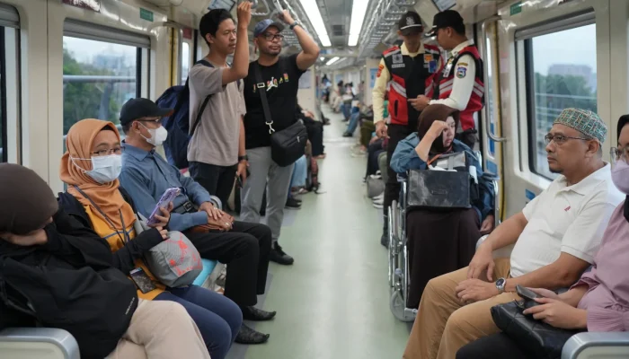 KAI Perpanjang Penambahan Waktu Layanan Operasi LRT Jabodebek