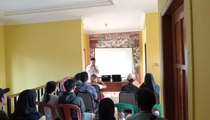 Gelar Bimbingan Pernikahan, KUA Cipayung Ingatkan Bahaya Judi Online