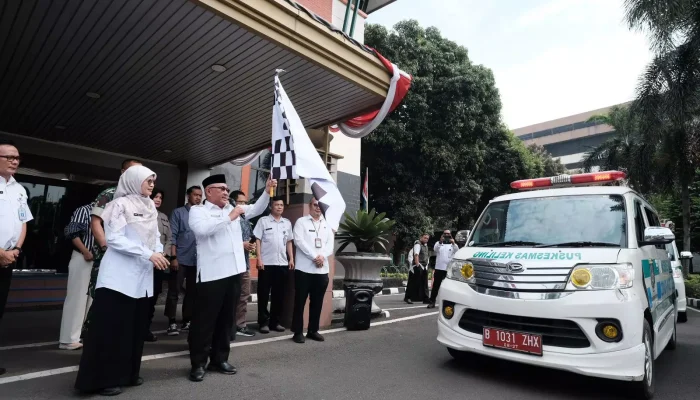Perkuat Integrasi Layanan Primer, Wali Kota Depok Hadirkan Puskesmas Keliling