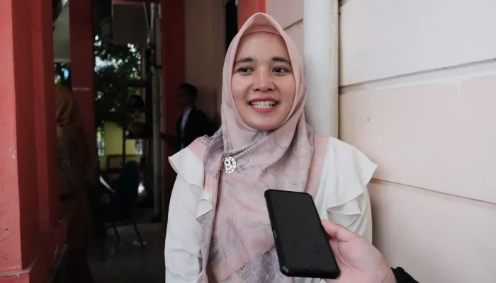 Warga Depok Terima Kado Pemeriksaan Kesehatan Gratis