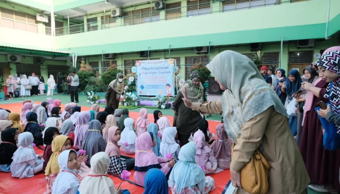 Wali Kota Depok Imbau Ortu Antar Anak di Hari Pertama Masuk Sekolah