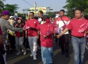 Pemkot Depok Gelar Kirab Bendera Merah Putih, Supian Suri: HUT ke-80 RI Simbol Pemersatu