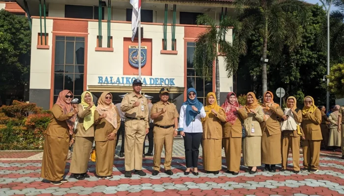 Pemkot Depok dan BPJS Ketenagakerjaan Serahkan Santunan Kematian kepada Ahli Waris Pekerja Rentan