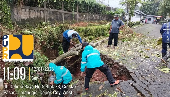 DPUPR Lakukan Penanganan Cepat Longsor di Permata Puri Cimanggis